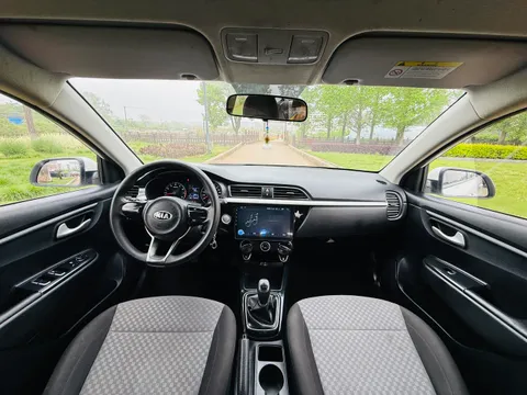 Kia K2