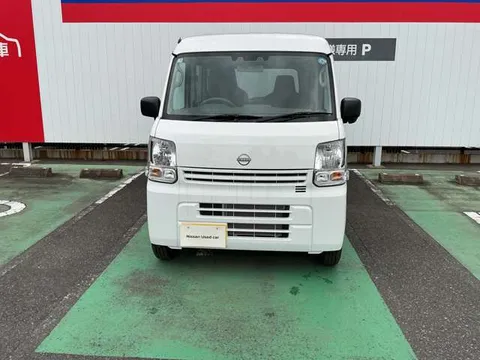 Nissan Clipper