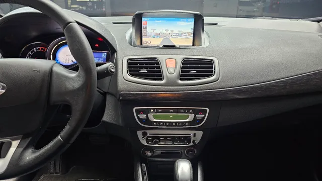 Renault SM3