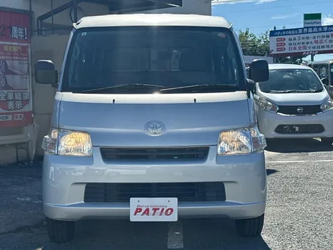 Toyota TownAce Van