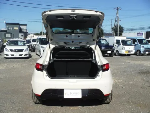Renault Lutecia