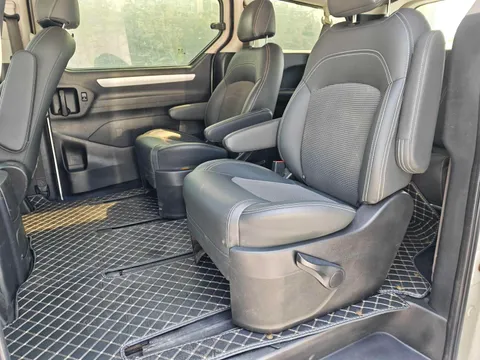 Maxus G10