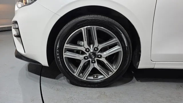 Kia Cerato (K3)
