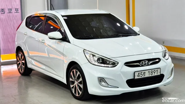 Hyundai Accent