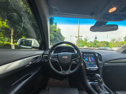 Cadillac ATS-L