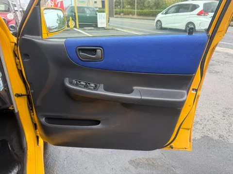 Subaru Pleo