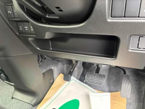 Suzuki Spacia Base