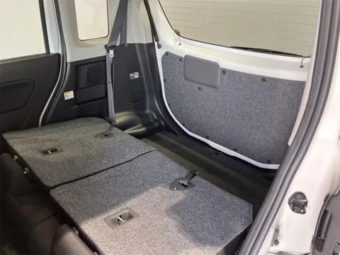 Suzuki Spacia Custom Z