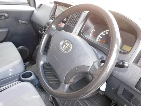 Toyota TownAce Van