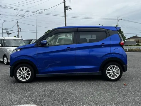 Mitsubishi eK X