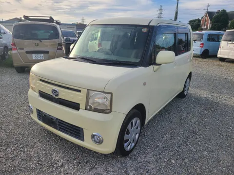 Daihatsu Move Conte