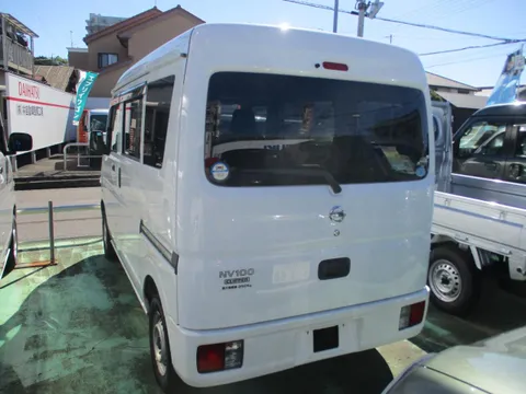 Nissan Clipper