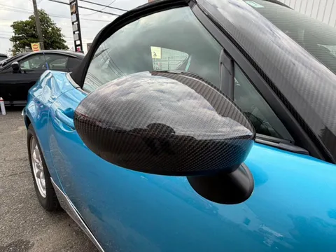 Mazda MX-5 (Roadster)