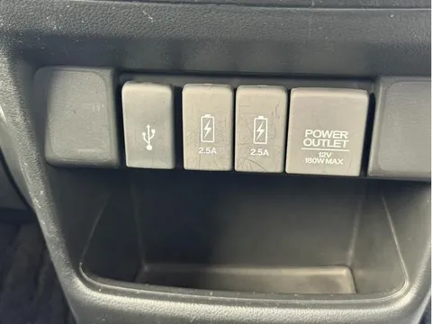 Honda N-BOX Slash
