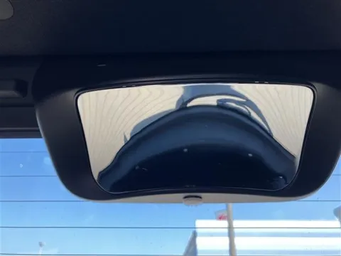 Toyota Pixis Mega