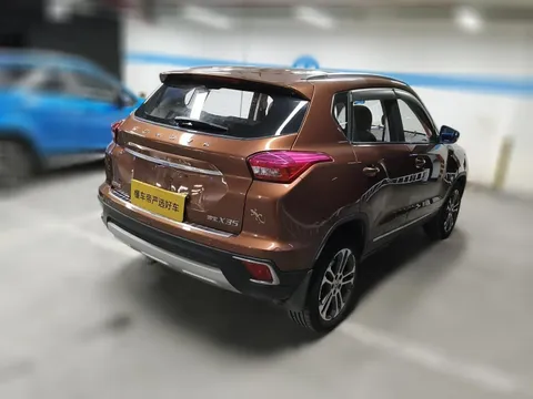 BAIC Senova X35