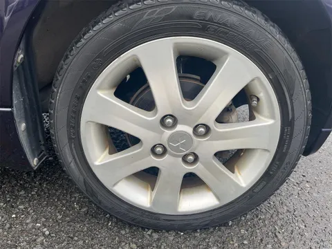 Mitsubishi I