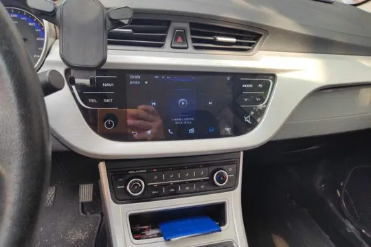 Geely Vision