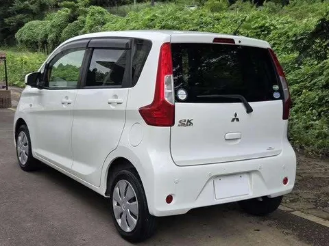 Mitsubishi eK Wagon