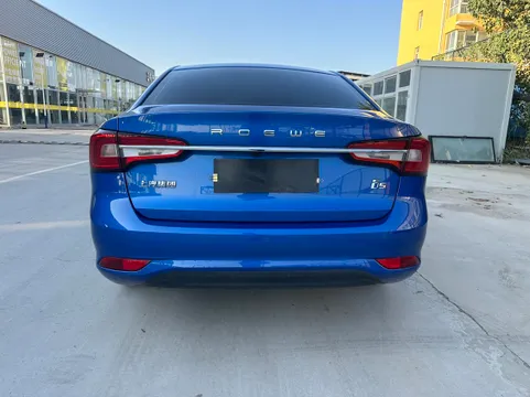 Roewe i5