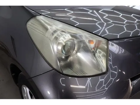Toyota iQ