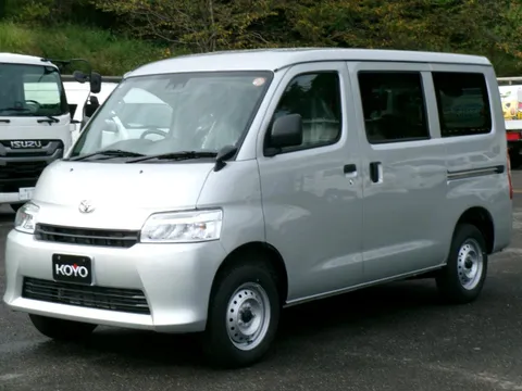 Toyota TownAce Van