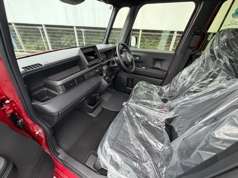 Honda N-BOX Custom