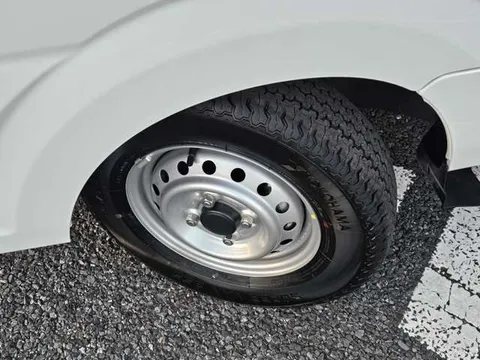 Nissan Clipper Truck