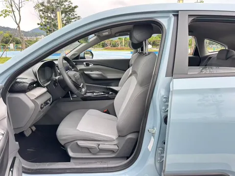 Baojun RC-5