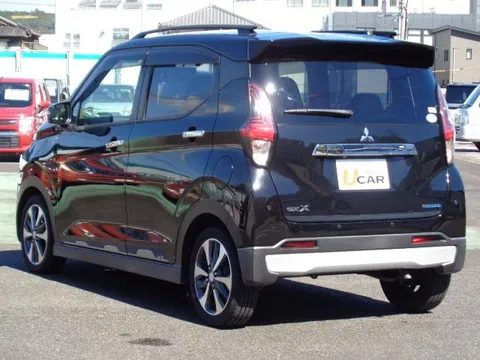 Mitsubishi eK X