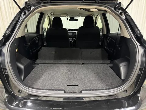 Toyota Yaris (Vitz)