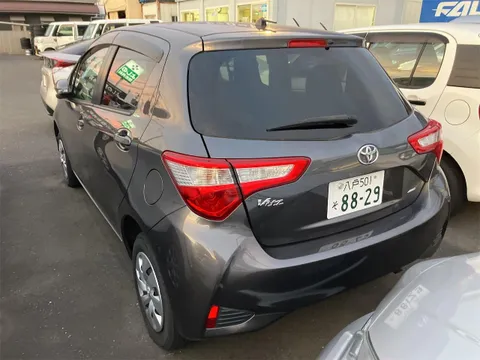 Toyota Yaris (Vitz)