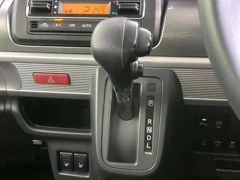 Suzuki Spacia Gear