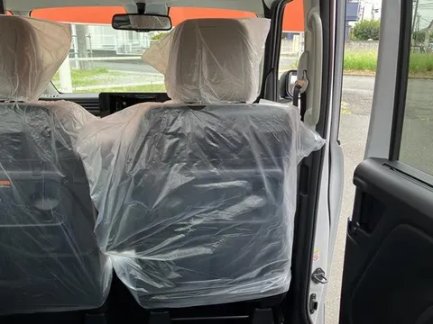 Mitsubishi Delica Mini