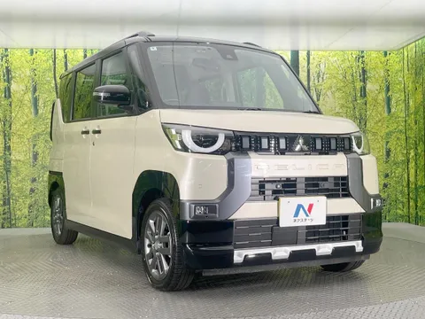 Mitsubishi Delica Mini