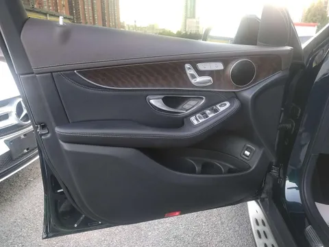 Mercedes-Benz Mercedes-Benz GLC