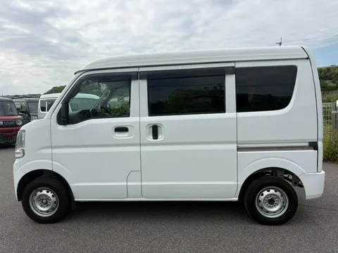 Nissan Clipper