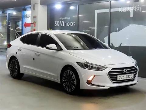 Hyundai Elantra (Avante)