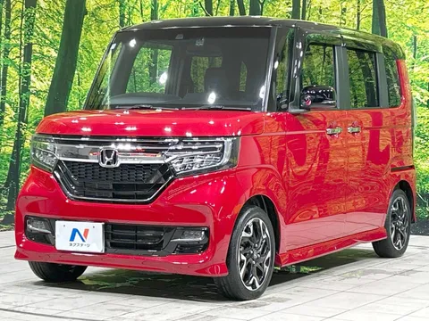 Honda N-BOX Custom