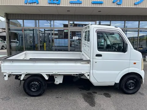 Mazda Scrum Truck
