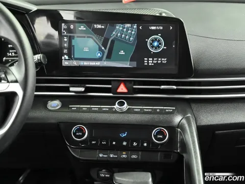 Hyundai Elantra (Avante)