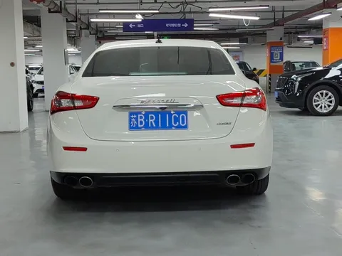 Maserati Ghibli