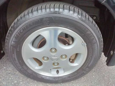 Nissan Otti