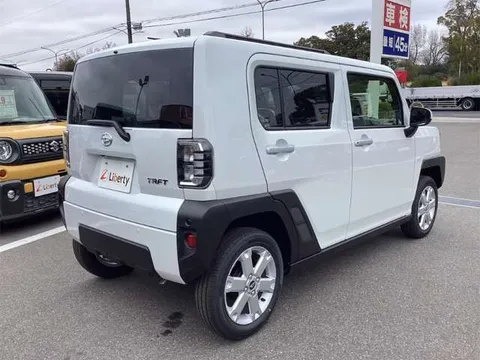 Daihatsu Taft