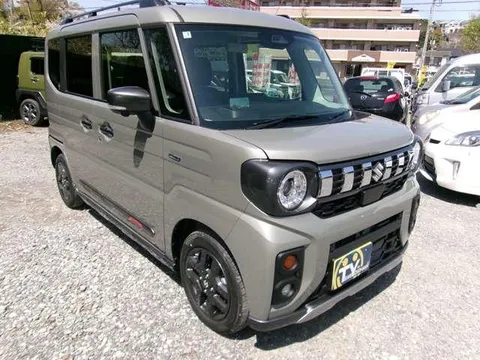 Suzuki Spacia Gear