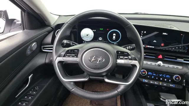 Hyundai Elantra (Avante)