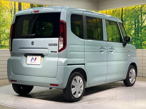 Suzuki Spacia