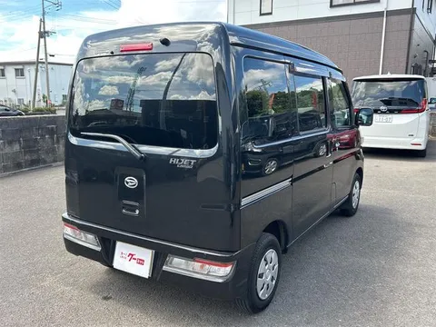 Daihatsu Hijet Cargo