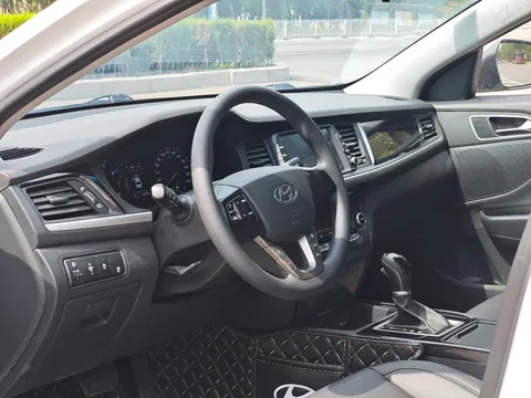 Hyundai Mistra