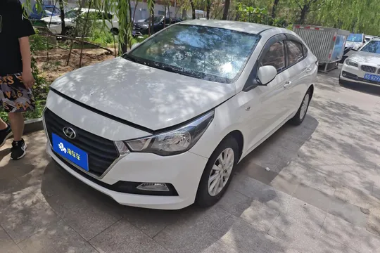 Hyundai Verna